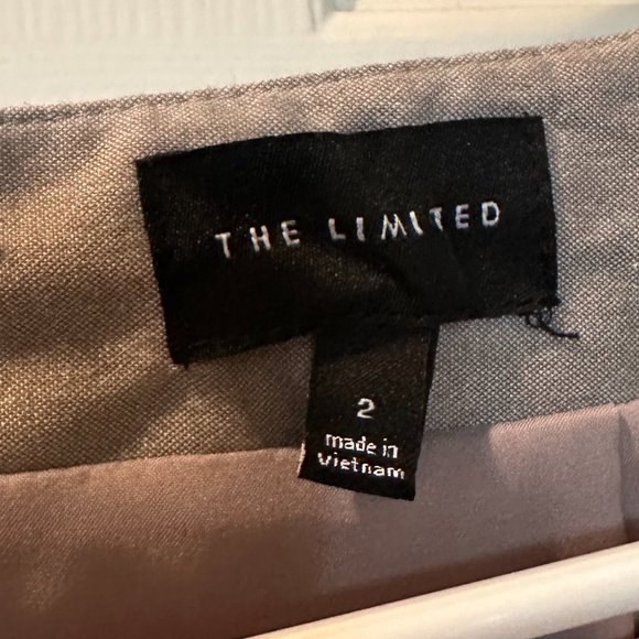 The Limited Beige Skirt Size 2 NWOT - Picture 4 of 4